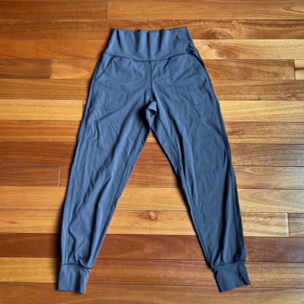 These are colorfulkoala Joggers super cute and size small in dark grey!!